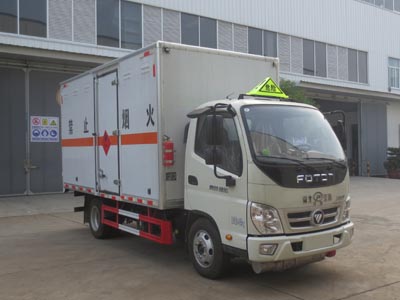 國(guó)六福田1.3噸型易燃液體廂式運(yùn)輸車